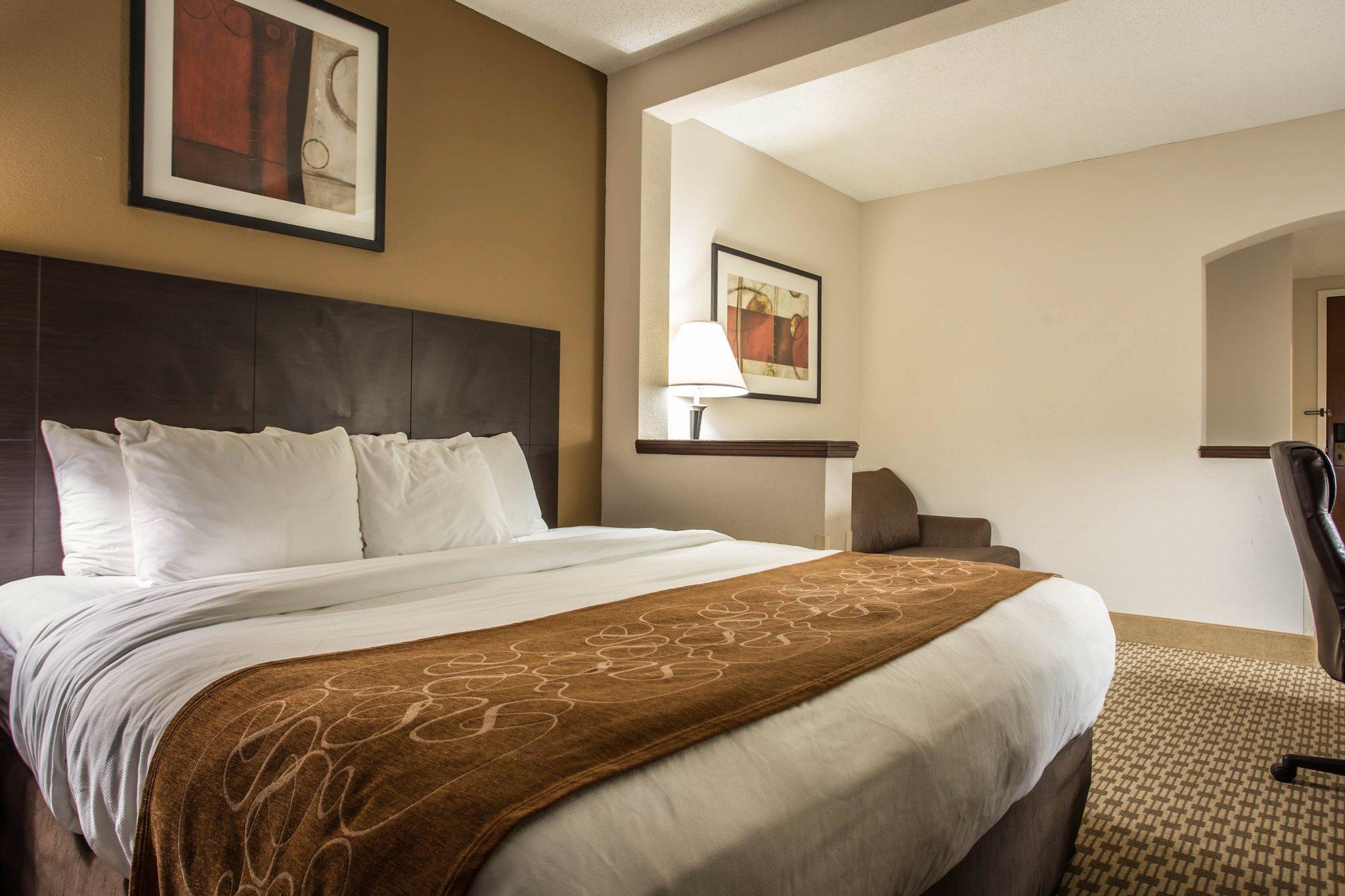 Comfort Hotel Lumberton