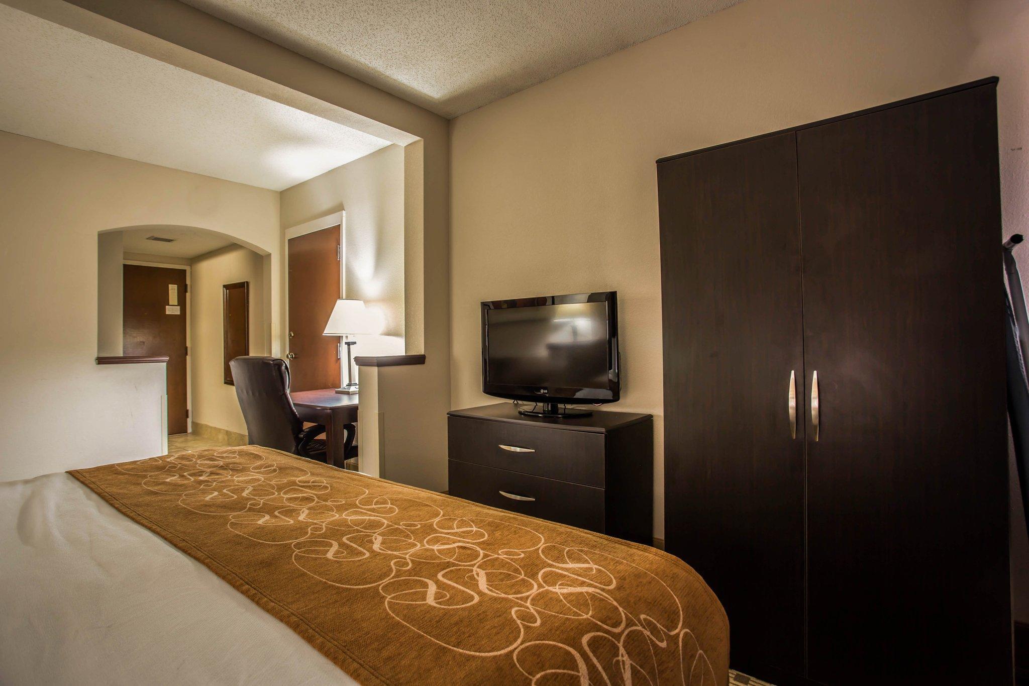 Comfort Hotel 3*